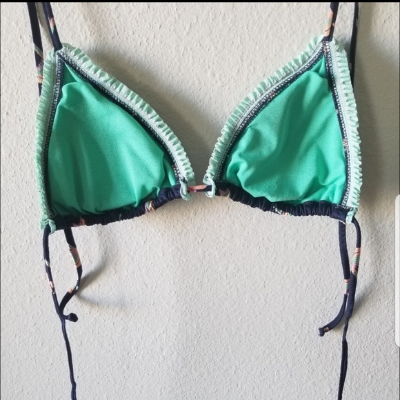 TRADE Victoria's Secret bikini top and bottom swim - Picture 8 of 8